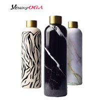 Bouteille d'eau isotherme en acier inoxydable YEWAYOGA avec emballage personnalisé, anti-fuite, garde au froid 24h et au chaud 12h (Marbre noir doré)