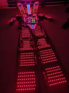 LED Robot Stilt Trajes De Desempenho LED Robot Cosplay Traje De Alta Qualidade Ballroom Performance Luminous Clothes