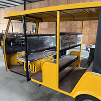 Tuk-tuk à essence 3 rangées très demandé, économe en carburant et durable, avec toit en fer, idéal pour les visites touristiques en sites panoramiques, vente en gros et exportation