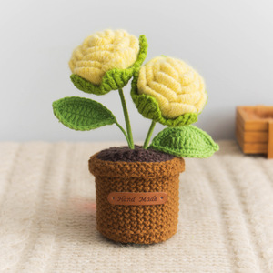Plantas artificiales en maceta de rosas hechas a mano, regalos de Navidad para ancianos, amigos, pequeños objetos decorativos de escritorio, venta al por mayor - Product Image 4