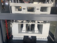 Machine de thermoformage pour la fabrication de bols de soupe aux nouilles
