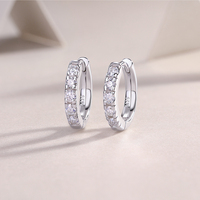 Boucles d'oreilles créoles en argent sterling 925 avec moissanite taille ronde pour femme, serties à griffes, couleur D, moissanite VVS1, boucles d'oreilles diamant