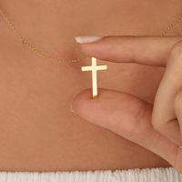 Choix des influenceurs : Collier croix avec micro-pavé élégant, cadeau pour femme