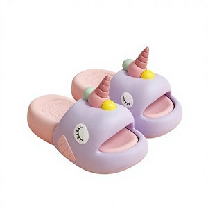 صنادل أطفال جديدة لصيف 2026، نعال EVA مانعة للانزلاق، تصميم ملون بأسلوب لطيف وجذاب - Product Image 1