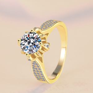 Offre Spéciale 1 Carat Rose Fontaine Couronne Bague En Argent Sterling 925 Pour Femmes Moissanite Bague Transfrontalière Direct Fabricant Source - Product Image 4