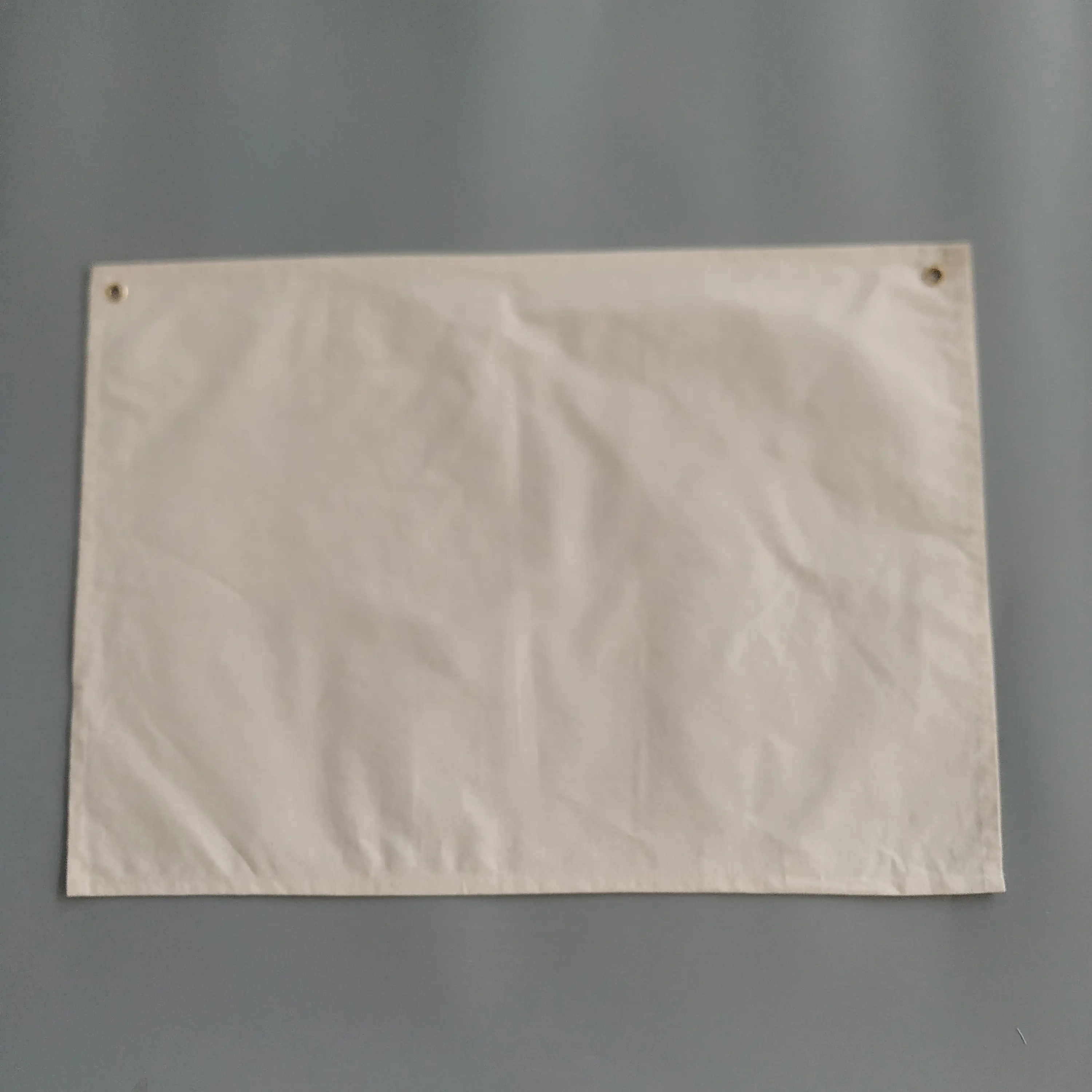 זול הדפסת סובלימציה רגיל כותנה בד תליית קיר ריק הבאנר דגלון דגל