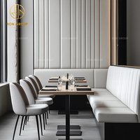 Ensemble de mobilier de restaurant sur mesure Ron Group, table carrée en bois massif, chaise rembourrée en tissu, banquette capitonnée personnalisée