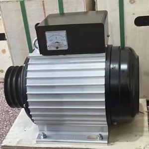 Générateur diesel silencieux <span class=keywords><strong>triphasé</strong></span> 380V 8KW à démarrage à distance, 50Hz 1500 tr/min, protection IP54, boîtier en aluminium moulé, stable - Product Image 1