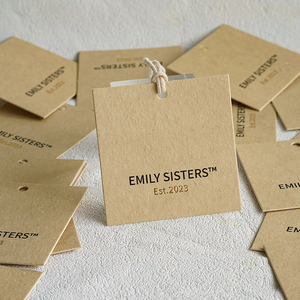 Các tông sang trọng & thẻ giấy tái chế với tem nóng & logo dập nổi cho nhãn hàng may mặc cao cấp cao cấp & Thẻ Treo - Product Image 4