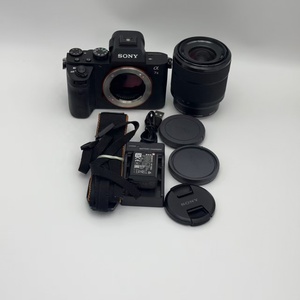 Appareil photo plein format <span class=keywords><strong>Sony</strong></span> Alpha 7 <span class=keywords><strong>II</strong></span> (A7M2) avec objectif 28-70mm OSS, 24,3MP, stabilisation 5 axes, Wi-Fi, NFC, vidéo professionnelle, vente en gros et en vrac - Product Image 3