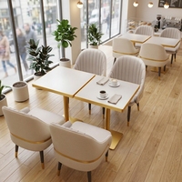 Ensemble de mobilier de restaurant moderne de luxe, tables dorées, chaises en acier inoxydable, canapé en bois pour hôtels commerciaux, cafés