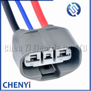 <span class=keywords><strong>3</strong></span>-poliges elektronisches Lüfter widerstands steuer modul für Kraftfahrzeuge Kabelbaum stecker 6189-0588 Für Hyundai Kia Mazda - Product Image 3