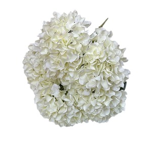 Flores Artificiales de Hortensia, Flor de Seda para Decoración de Bodas, Hechas a Mano en Mallorca, Arreglo Floral Grande de 5 Cabezas - Product Image 5
