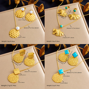 Chinese Style Gold Plated Ginkgo Pendant Earring Necklace Set For Women Everyday Wear Geometric Fan Shape Jewelry Set - Product Image 4