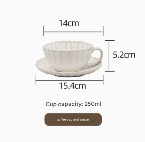 ensemble tasse et soucoupe