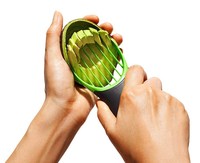 3-in-1 handmatige keukenhulp van roestvrij staal: mes voor salade, avocado, plastic snijder, scheider, ontpitter en -snijder