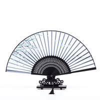 Éventail pliant en bambou DIY de style japonais, motif papillon et fleurs de cerisier, idéal pour la danse classique ancienne, le choix des femmes pour l'été
