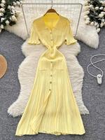 Robe midi en maille élégante et décontractée pour femme, respirante, coupe trapèze, amincissante, idéale pour le bureau, les trajets quotidiens, le style urbain, les occasions formelles et les soirées, en nylon