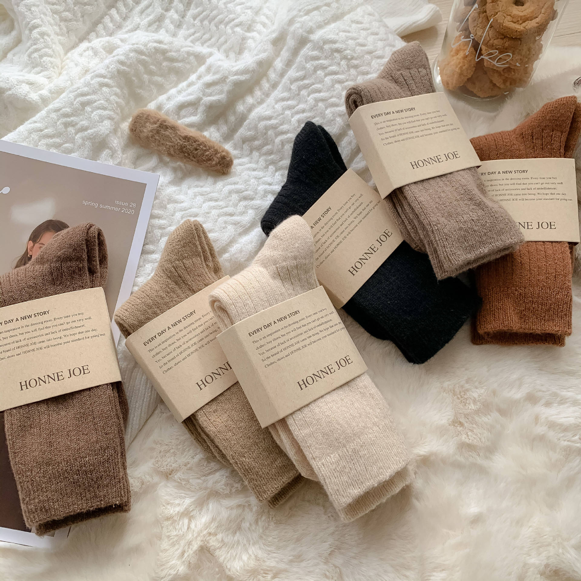 Women's Mid-Calf Japanese Style Slouch Socks Autumn Winter Thickened Warm Crew Knitted Sheep Wool Solid Color Soft Versatile