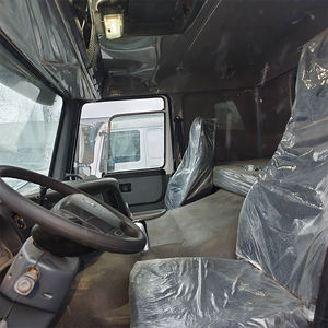 Camion benne basculante d'occasion Sinotruk HOWO 6x4 10 roues, moteur diesel, bien entretenu, pour la construction et l'exploitation minière, à vendre - Product Image 2