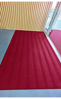 Rouleau de tapis de roulement de pneu en PVC rouge de 8mm d'épaisseur 2x18m tapis d'entrée industriel anti-dérapant anti-poussière Anti-fatigue lavable