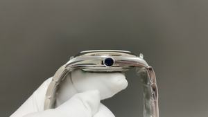 Relojes de Diseño Mecánico de Alta Calidad con Esfera Verde Oscuro en Venta - Product Image 4