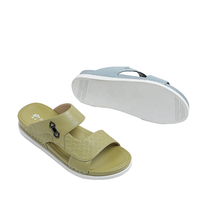 Sandales plates en caoutchouc pour hommes, style décontracté, en PU, pour l'été, plateforme tendance, chaussures de plage, pour la marche en extérieur, usage quotidien, à Dubaï