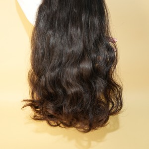Fasci di Capelli Umani Grezzi Ondulati Birmani a Doppia Trama, Colore Naturale Non Trattato, Ingrosso Indiano per Tessitura - Product Image 2