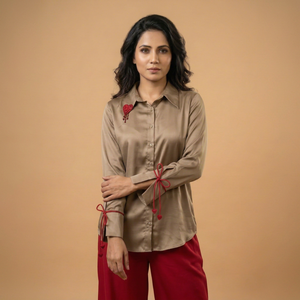 Chemise Quotidienne Premium pour Femme avec Coupe Confortable et Style Moderne, Légère et Respirante – Achetez Directement auprès du Fournisseur - Product Image 1