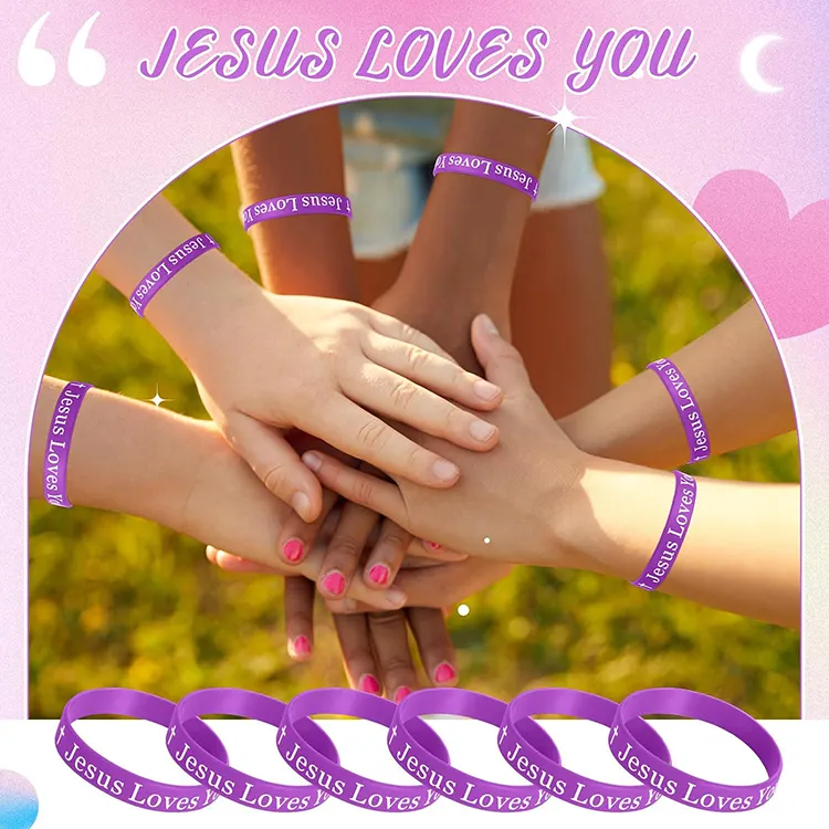 Leveranciers Zhejiang Aangepaste Paarse Dunne Armband Jesus Houdt Van Je Siliconen Polsbandje Met Aangepast Logo