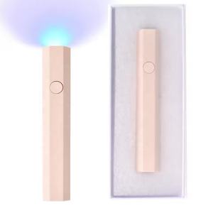 <span class=keywords><strong>Lampe</strong></span> <span class=keywords><strong>UV</strong></span> <span class=keywords><strong>LED</strong></span> portable rechargeable 3W mini avec batterie intégrée pour manucure quotidienne et polymérisation de petites zones – Meilleure vente - Product Image 5