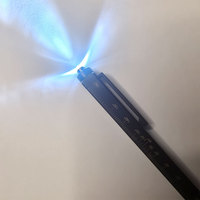 Couteau militaire tout métal Rapporteur à lumière LED Tournevis ouvre-bouteille Elegant 1.0mm Plastique Sports Promotionnel 0.7mm