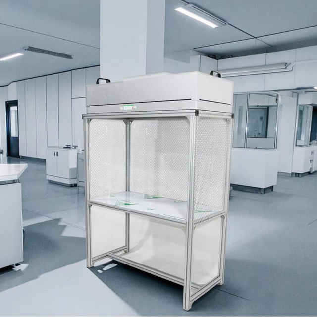 Air Cleaning Equipment Ultra Clean Bench for Home Use Manufacturing Plant Hotels Air Flow Cabinet