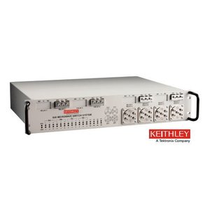 Système de commutation micro-ondes Keithley S46, système de commutation RF à montage en rack 46 46T - Product Image 1