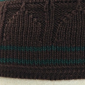 Chapeau de prière musulman fait main sur mesure avec bord contrastant en crochet, Kopiah Kufi pour usage quotidien en extérieur - Product Image 5