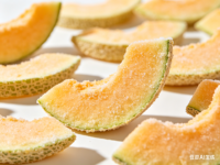 Keripik Melon Beku Kering 100% Alami Irisan Melon Hami FD Tanpa Bahan Tambahan Kualitas Makanan Grade Besar