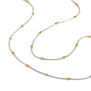 Elegante Collar de Cadena de Hueso de Serpiente Redonda con Bloques de Color Oro y Plata, Estilo Europeo Americano, de Acero Inoxidable con Oro de 18K - Product Image 1
