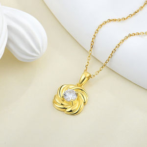 YILUN Pendentif <span class=keywords><strong>fleur</strong></span> d'été classique pour femme Zircon cubique plaqué or Pendentif à breloque en argent sterling 925 Bijoux - Product Image 3