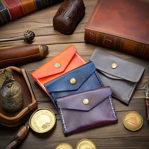 Portefeuille en cuir tanné végétal italien personnalisé BOSHIHOHO, couleur unie, style vintage, avec fermeture ouverte - Product Image 3