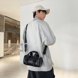 Sac de sport unisexe léger et compact, nouveau design, sac de voyage, sac bandoulière, sac fourre-tout pour le week-end - Product Image 6