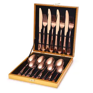 Luxury Rose Gold Silverware Set Mirror Polished Flatware for Wedding Events 16pcs Stainless Steel Cutlery with Wooden Box