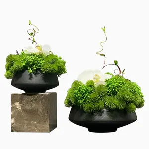 เรียบง่าย ทันสมัย น้ําหนักเบา และหรูหรา พืชสีเขียวประดิษฐ์สีหลัก โต๊ะกาแฟทรงกลมลายดอกไม้ เครื่องประดับสร้างสรรค์บนโต๊ะ