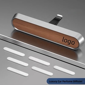 Désodorisant de voiture de luxe personnalisé Solide Automobile Sortie Ventilateur Évent Clips Diffuseur d'Arôme <span class=keywords><strong>Parfum</strong></span> Accessoire d'Aromathérapie - Product Image 5