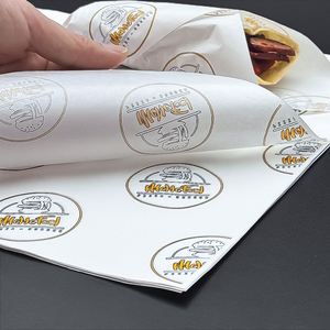 Papier d'emballage alimentaire vierge personnalisé avec logo, résistant à la graisse et à l'eau, enduit de PE, écologique, recyclable, emballage en papier jetable - Product Image 4