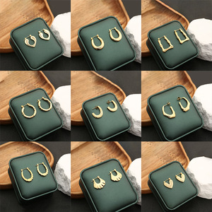 Pendientes de <span class=keywords><strong>Aro</strong></span> en Forma de U de Tungsteno de Lujo Vintage, Chapado en Oro de 18K, Diseño Original Unisex Elegante de Alta Gama - Product Image 3