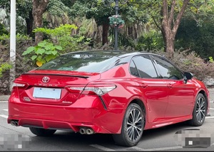 Toyota Camry Sport Edition 2018 con Tetto Apribile, Ottime Condizioni, Sedili in Pelle, Telecamera Posteriore, Cerchi in Lega R18 - <span class=keywords><strong>Auto</strong></span> Usata in Vendita - Product Image 4