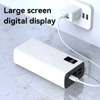 Banque d'alimentation portable à grande capacité 30000 mAh avec affichage numérique et logo personnalisé, charge ultra-rapide pour tous les téléphones mobiles