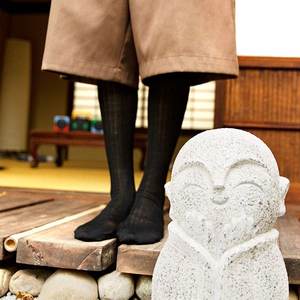 ถุงเท้าผู้หญิง Tomoz Echo ทำจากขนสัตว์แท้ 100% ระบายอากาศได้ดี ป้องกันแบคทีเรีย ให้ความรู้สึกนุ่มสบาย ยั่งยืน หรูหรา - Product Image 4