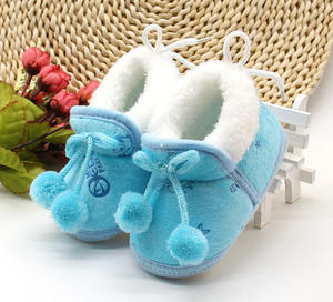 Chaussures d'hiver en coton pour bébés filles et garçons, souples, en peluche, épaisses, pour nouveau-né, vente en gros - Product Image 5