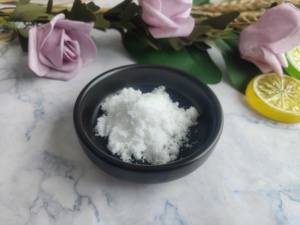 Polvere di acido cogico dipalmitato di acido cogico di grado cosmetico all'ingrosso all'ingrosso 501-30-4 - Product Image 3